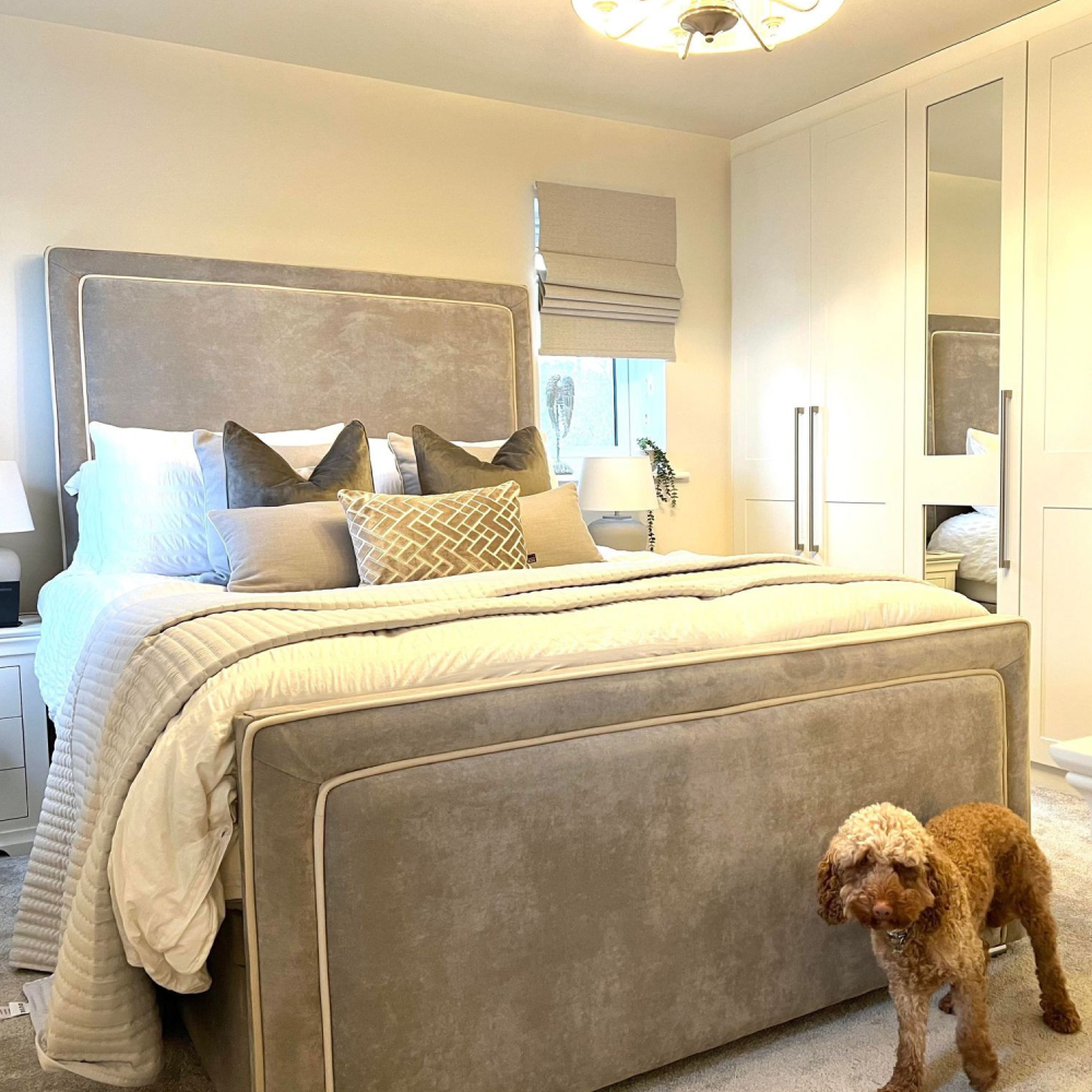 Victoria Bed Main 2